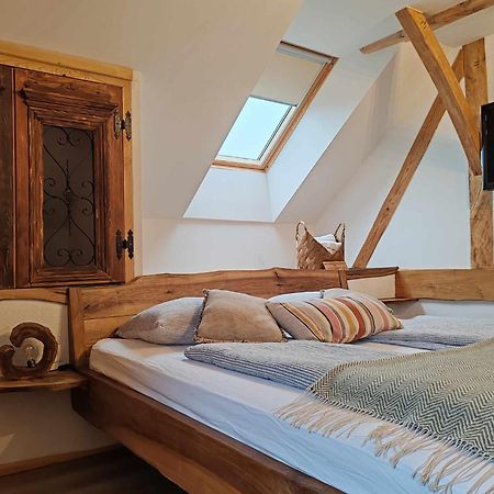 Ranc Jures Apartment Ljutomer ภายนอก รูปภาพ