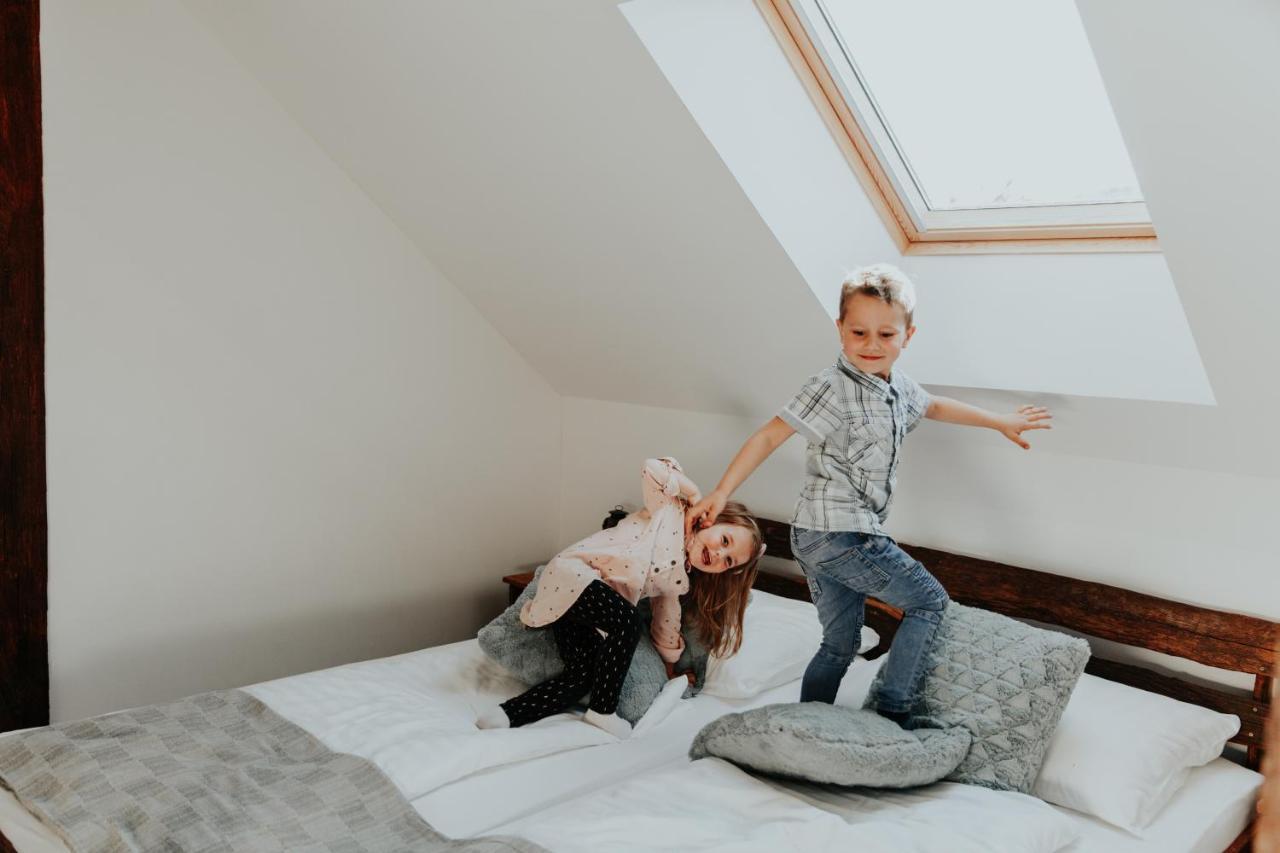 Ranc Jures Apartment Ljutomer ภายนอก รูปภาพ
