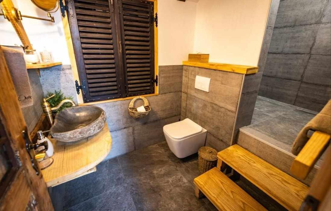Ranc Jures Apartment Ljutomer ภายนอก รูปภาพ